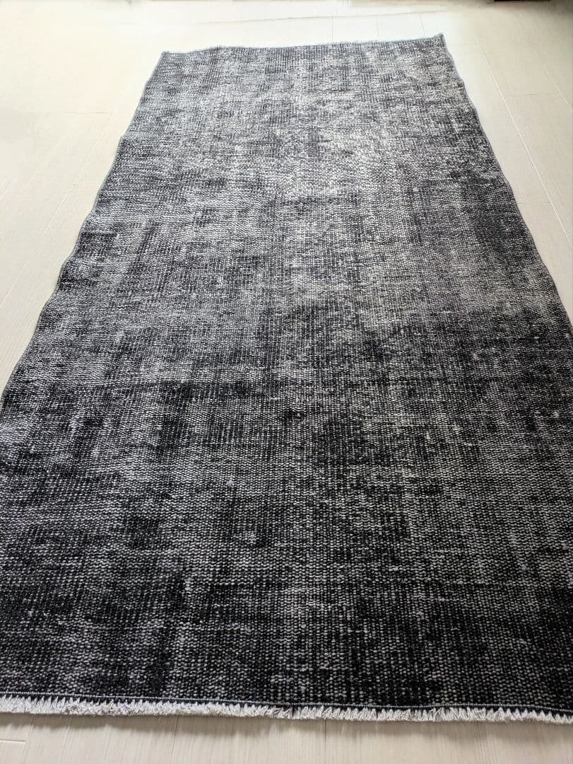90×188 オーバーダイブラックグレーワンカラー　トルコヴィンテージラグ