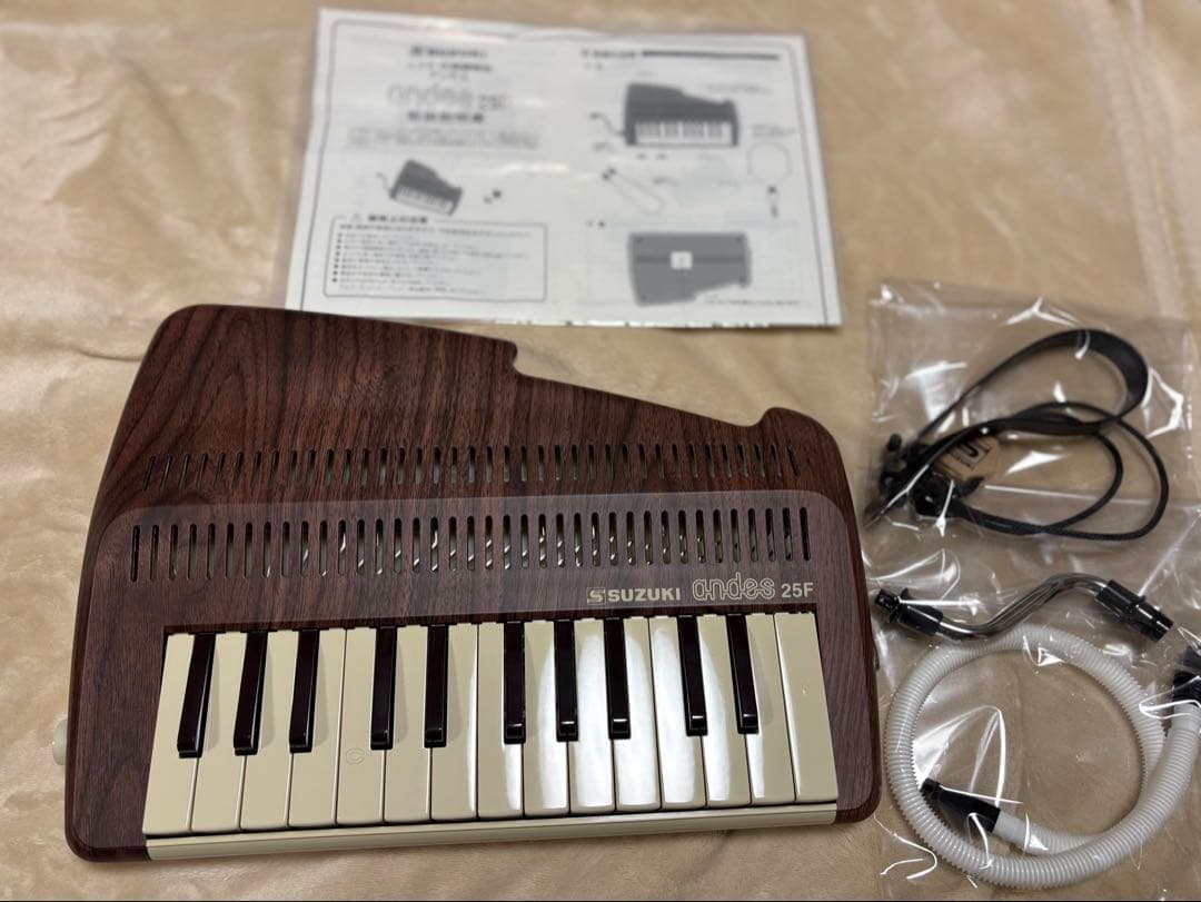 SUZUKI chord 25F ウッド調 25鍵　本体美品