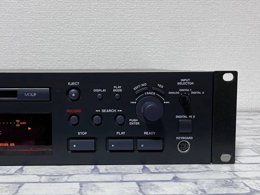 稼働品　TASCAM MDレコーダー MD350
