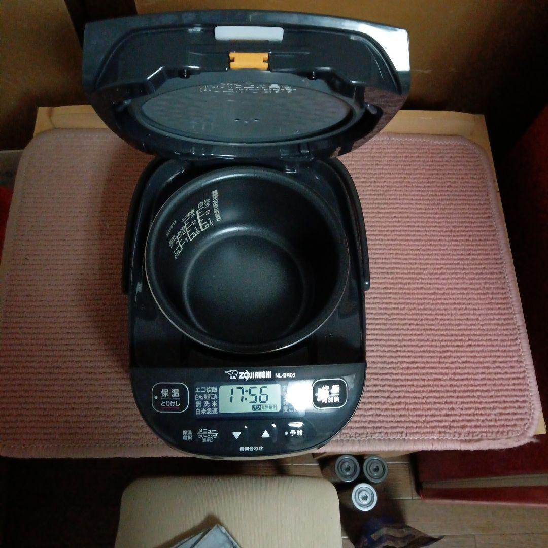 Zojirushi NL-BR05 ブラック炊飯器 2025年製