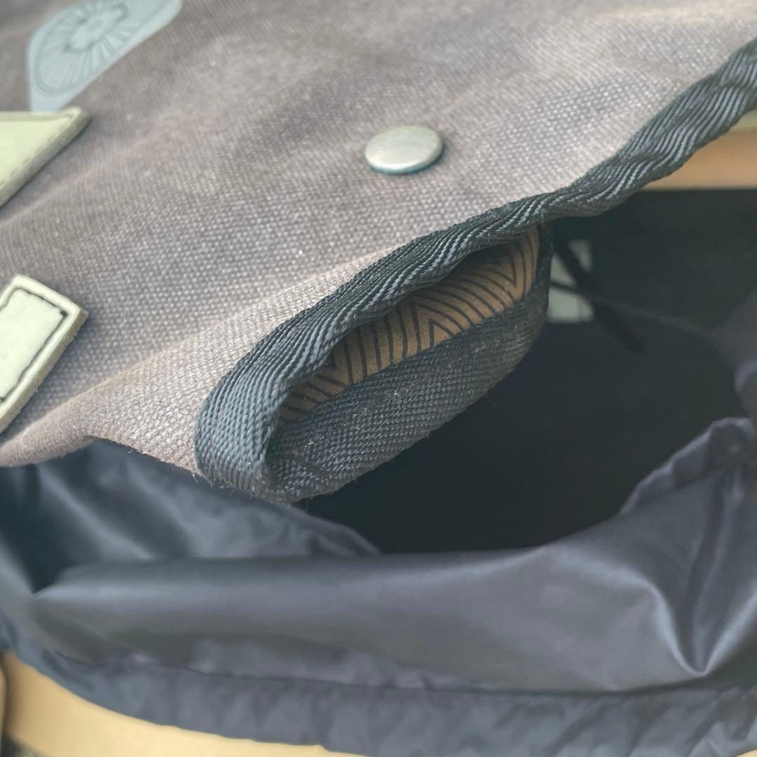 キャラダイス　オーストリッチ　サドルバック