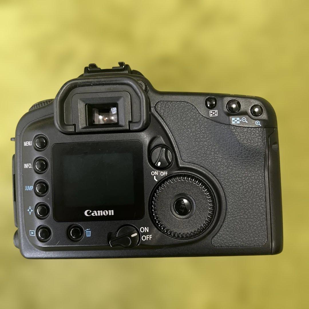 ⭐️Canon EOS 10D デジタル一眼レフカメラ‼️レンズ2本付きフルセット