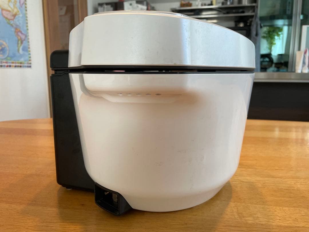 SHARP ホットクック　KN-HW24E-W 2019年製