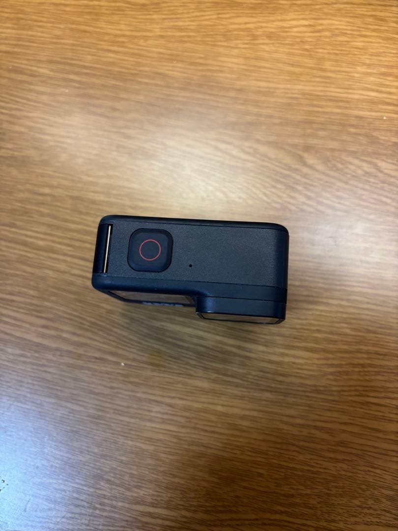 ゴープロ　HERO9 三脚、バッテリー付属