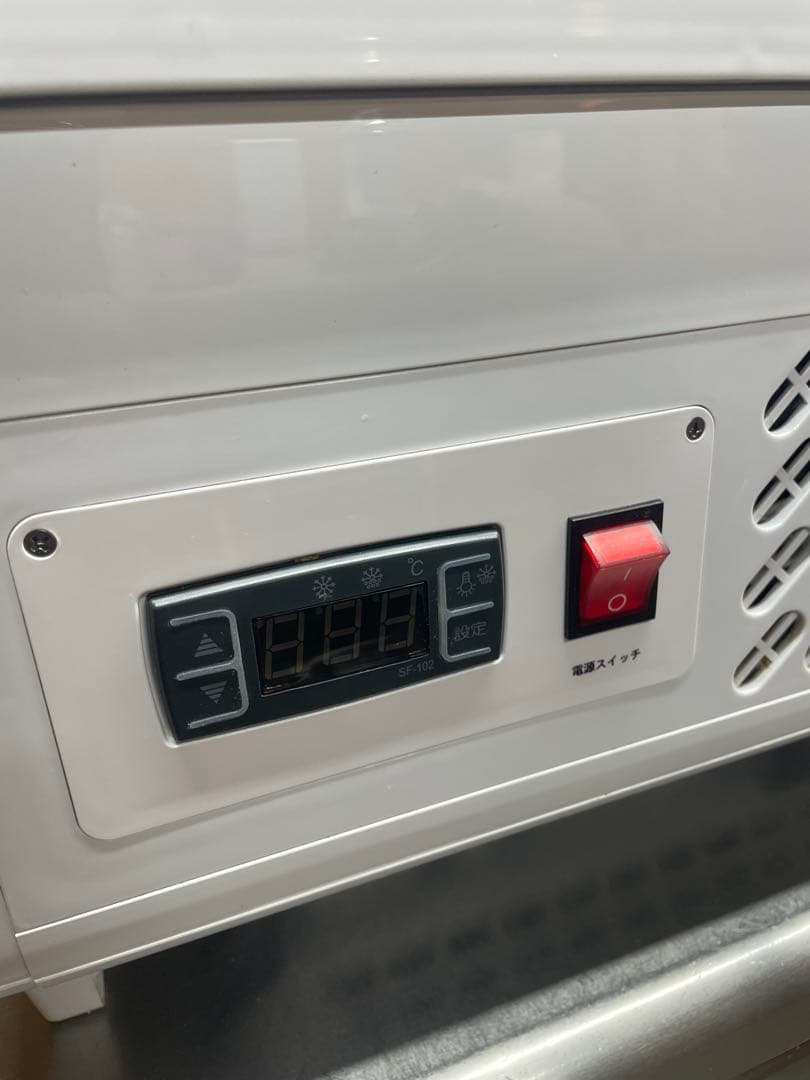 冷蔵　ショーケース ドリンクショーケース　中型 ホワイト　美品　冷蔵庫