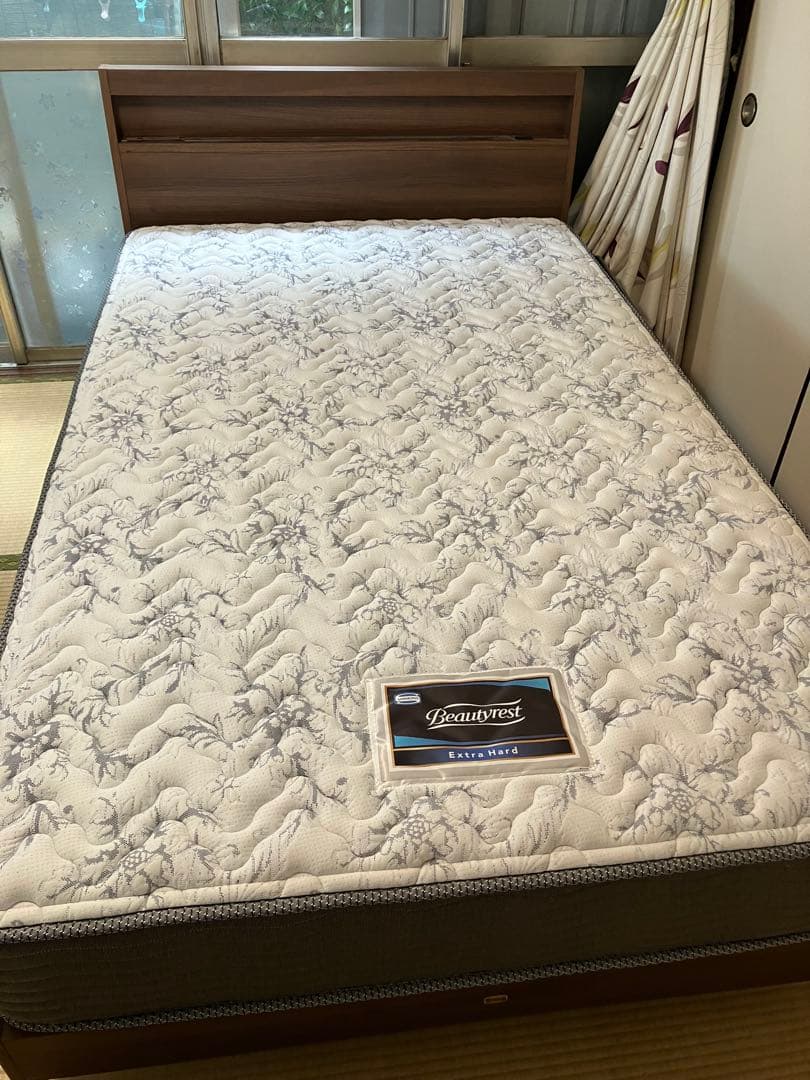 Beautyrest Extra Hard セミダブルマットレス、フレーム