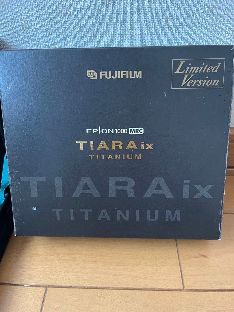 富士フイルム　EPION1000 TIARA ix フィルムカメラ