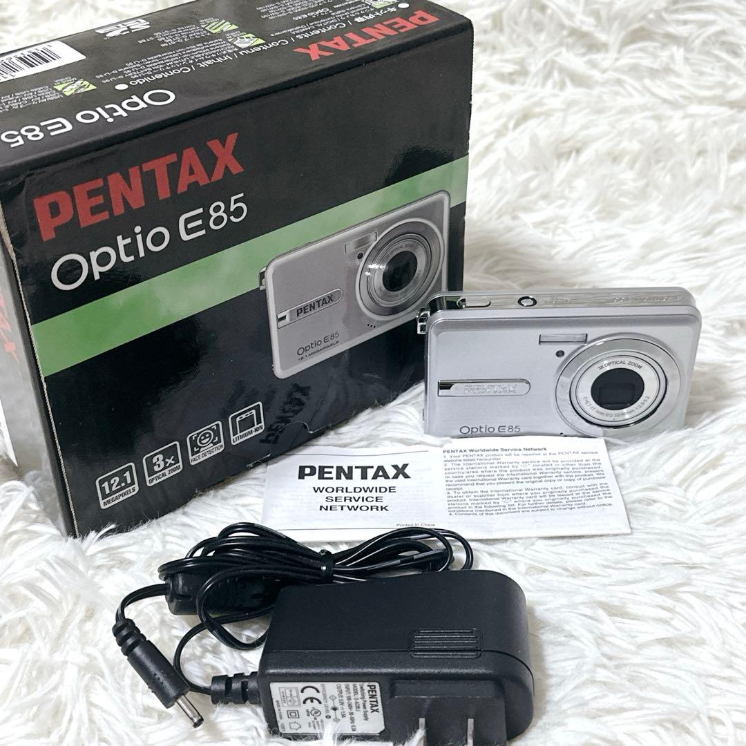 【極美品】PENTAX Optio E85 デジカメ シルバー 箱付き カメラ