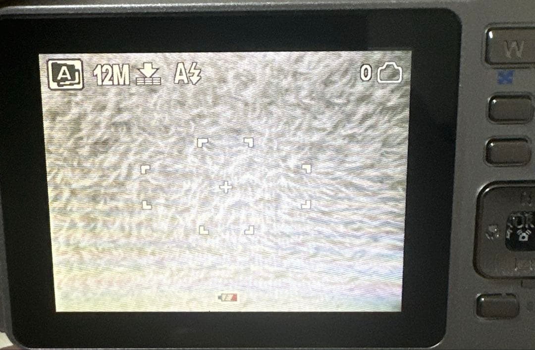 【極美品】PENTAX Optio E85 デジカメ シルバー 箱付き カメラ