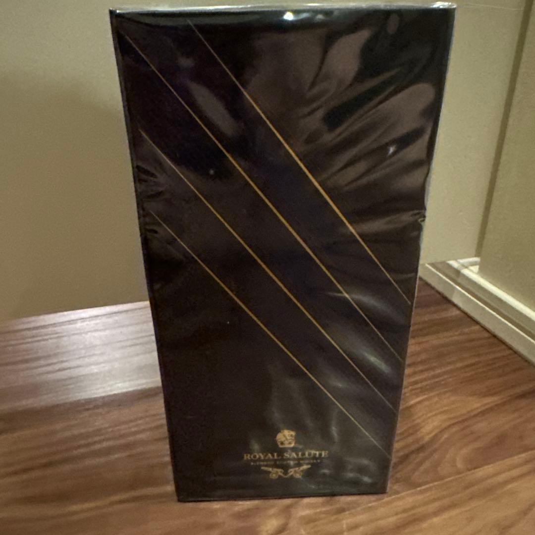 【新品未開封】 SALUTE 21 シグネチャーブレンド whisky