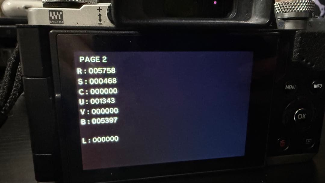 デジタルカメラ OM-D E-M5 Mark II + 12-40mm F2.8 PRO