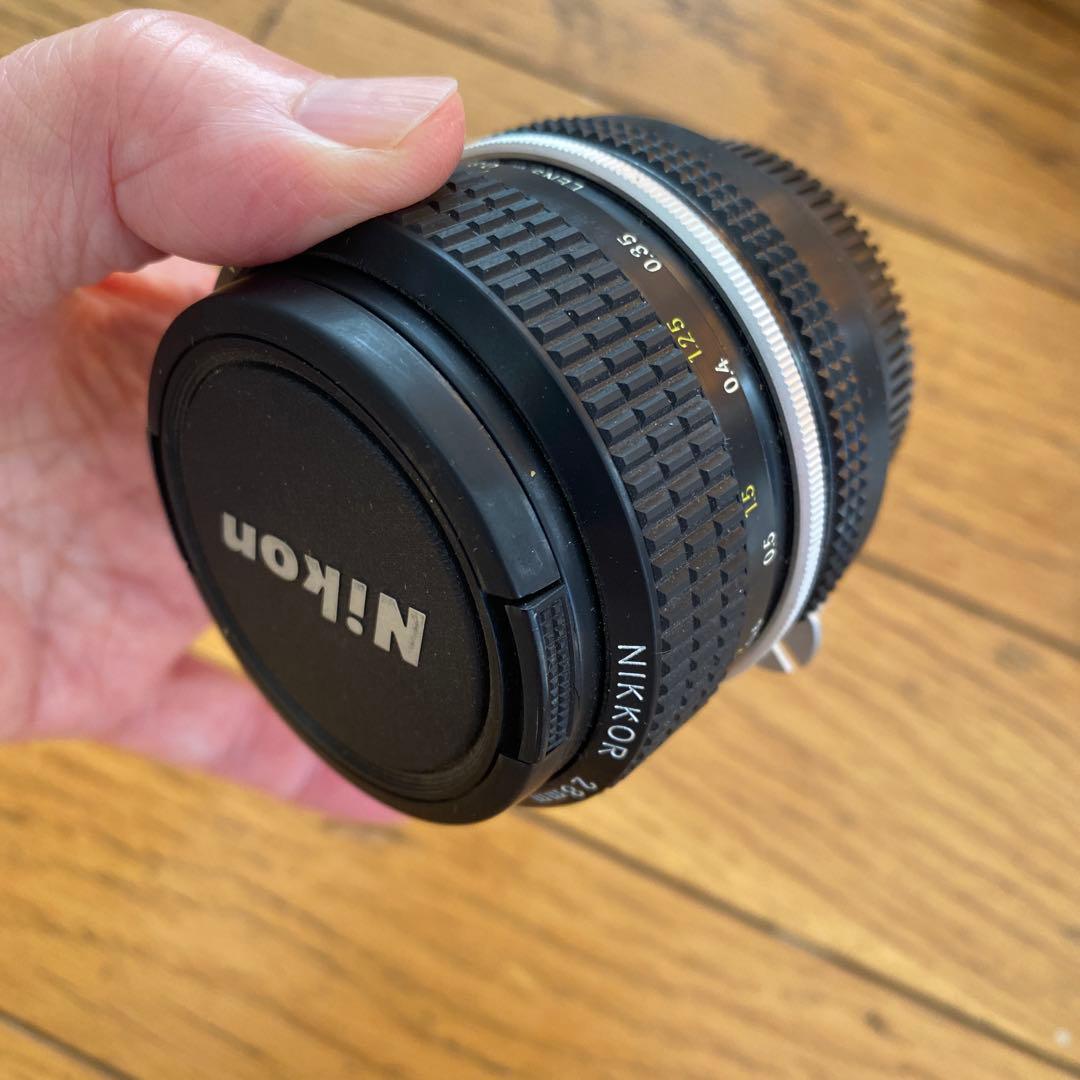 Nikkor 28mm f/3.5単焦点レンズ