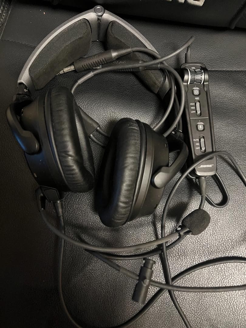 Bose A30 Aviation Headset / 航空用ヘッドセット