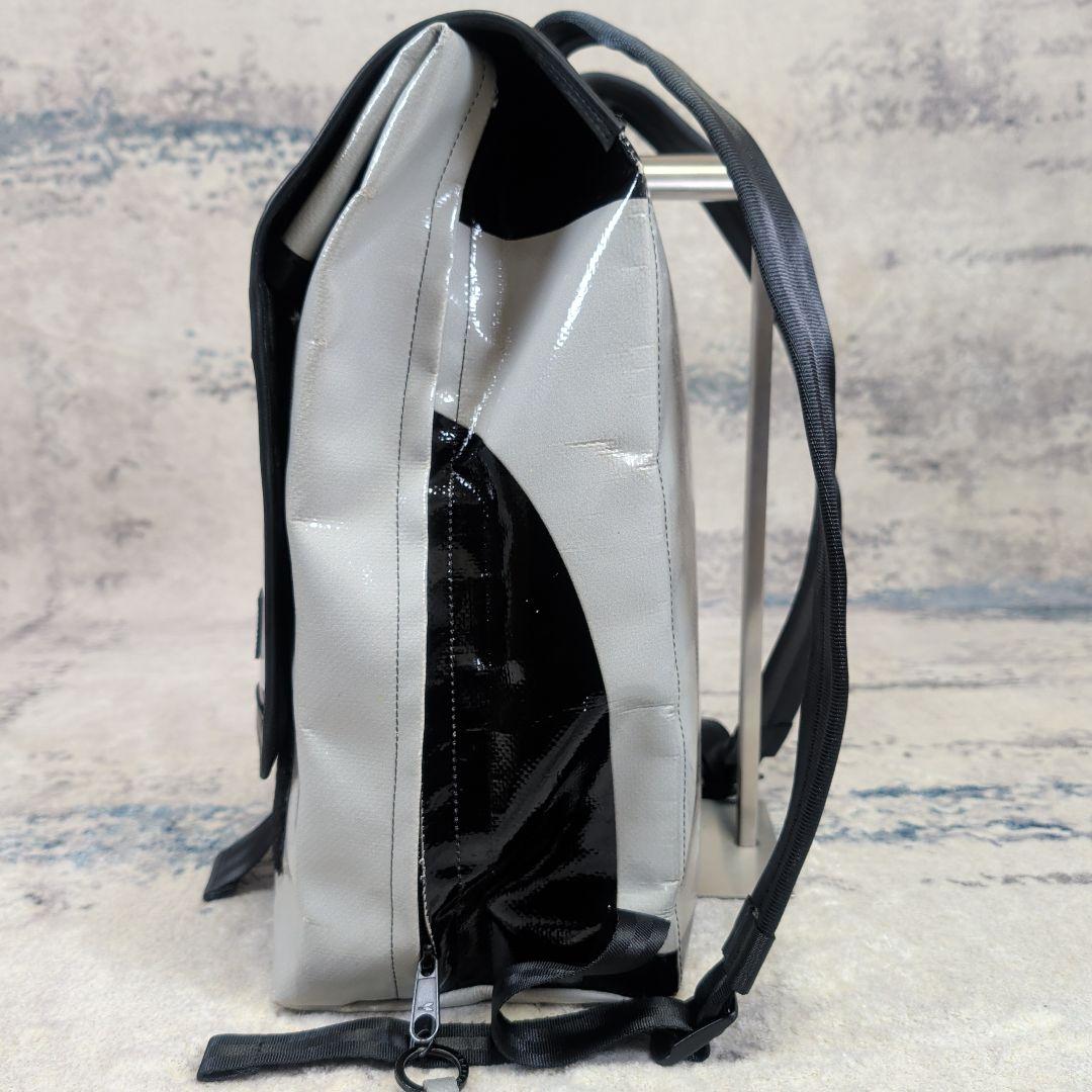 美品 フライターグ F133 BONANZA リュック 白 黒 廃盤品