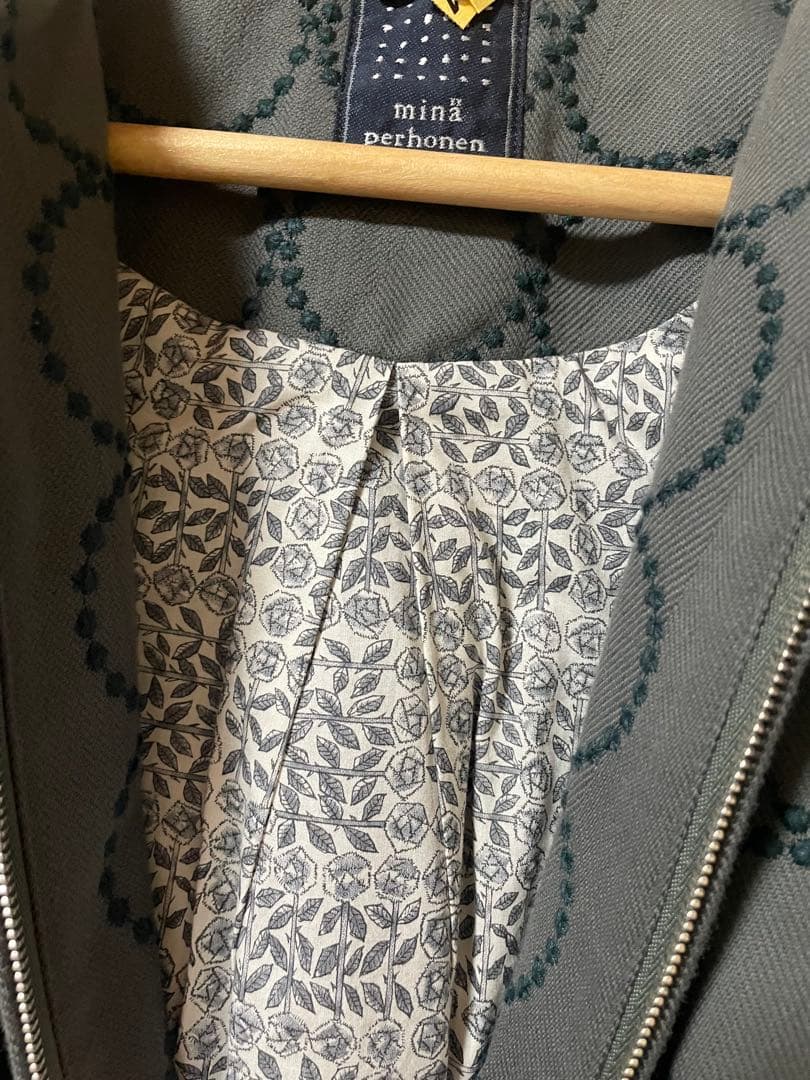 必ず詳細読んで下さい　ミナペルホネン タンバリン ブルゾン【極美品】