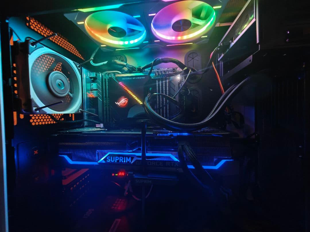 グラフィックボード・グラボ・ビデオカード RTX 3090 Ti SUPRIM X 24G