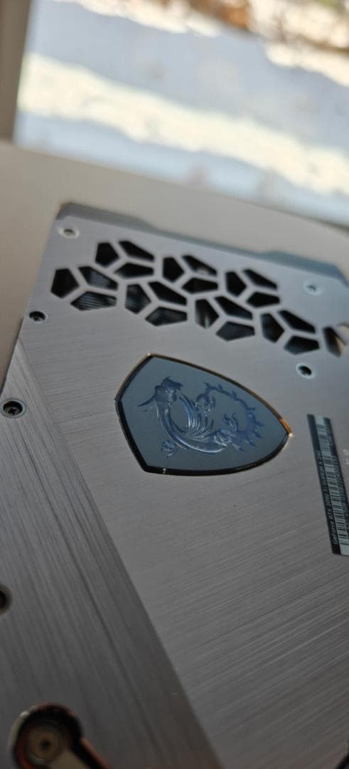 グラフィックボード・グラボ・ビデオカード RTX 3090 Ti SUPRIM X 24G