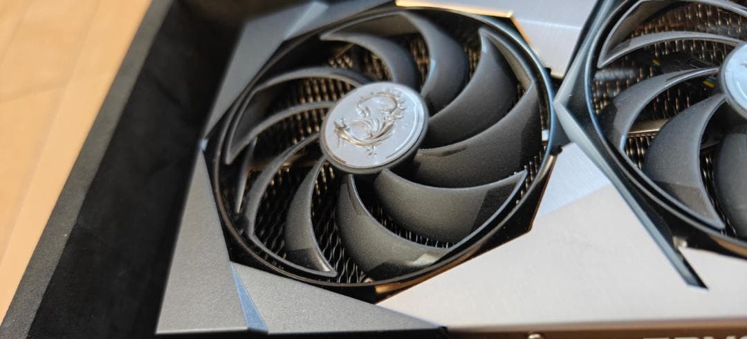 グラフィックボード・グラボ・ビデオカード RTX 3090 Ti SUPRIM X 24G