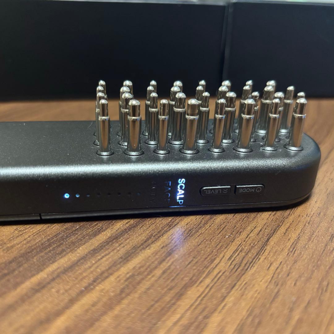 【美品】サロニア 電気ブラシEMS リフトブラシ 3Dケア 上位モデル