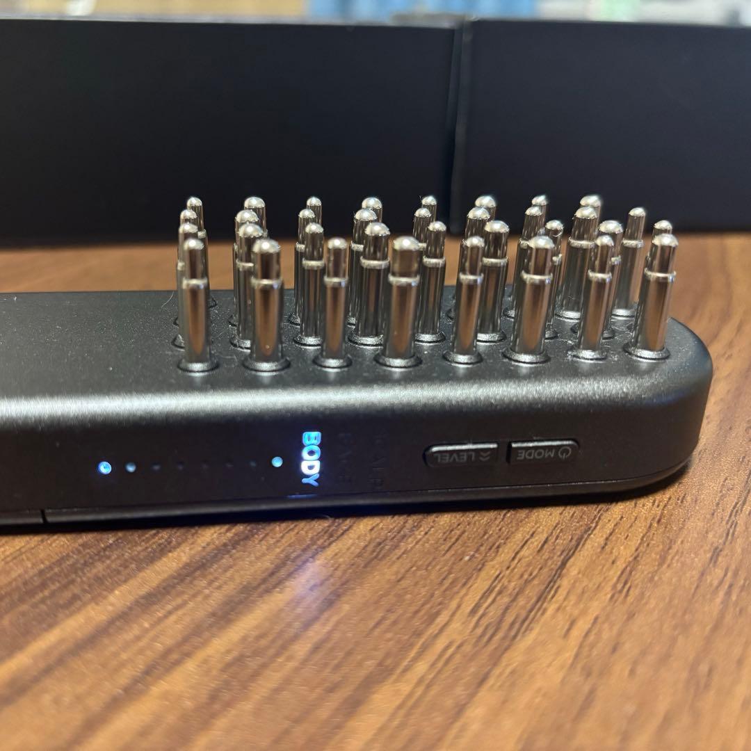 【美品】サロニア 電気ブラシEMS リフトブラシ 3Dケア 上位モデル