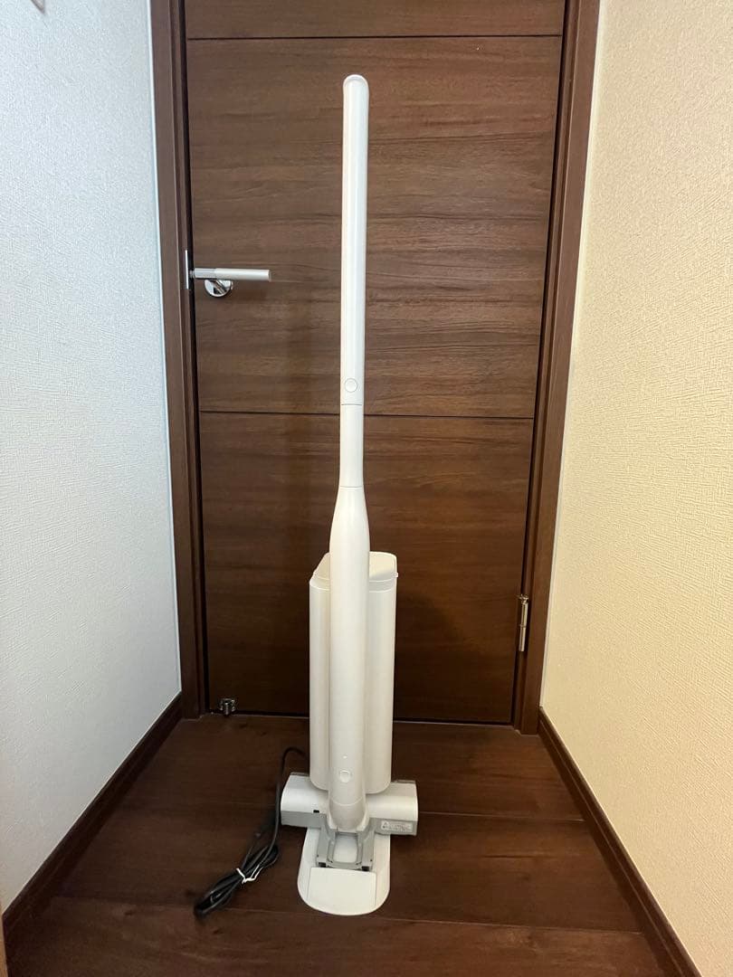 【美品】パナソニック MC-NS10K コードレススティッククリーナー
