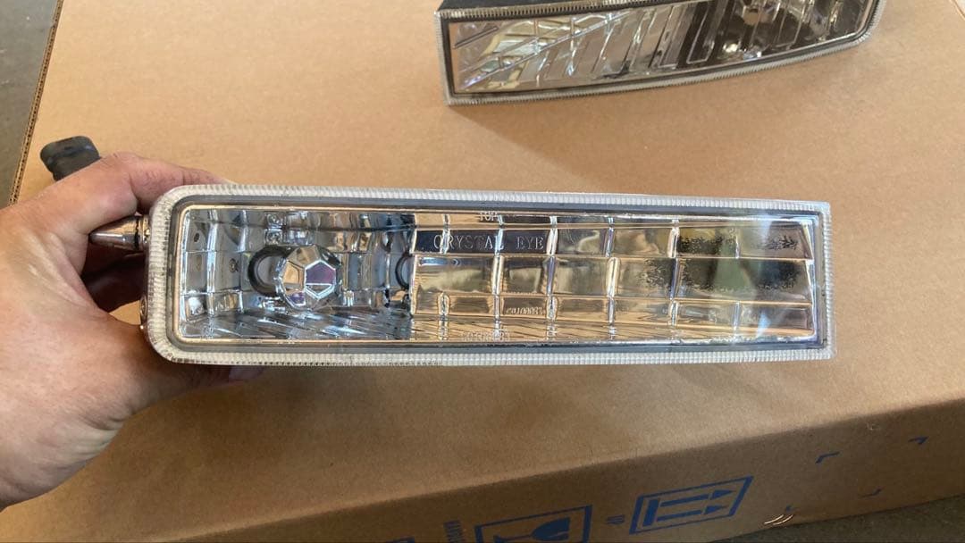 bB NCP31.35 crystal eye フォグランプ