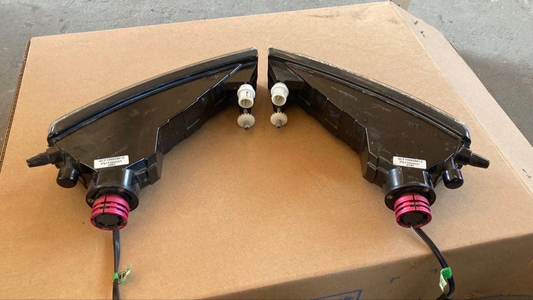 bB NCP31.35 crystal eye フォグランプ