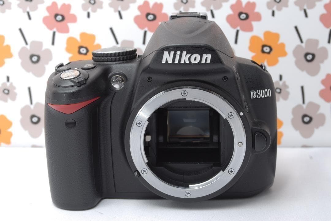❤Nikon D3000❤一眼レフカメラ❤ショット数1913回！❤撮影基本セット