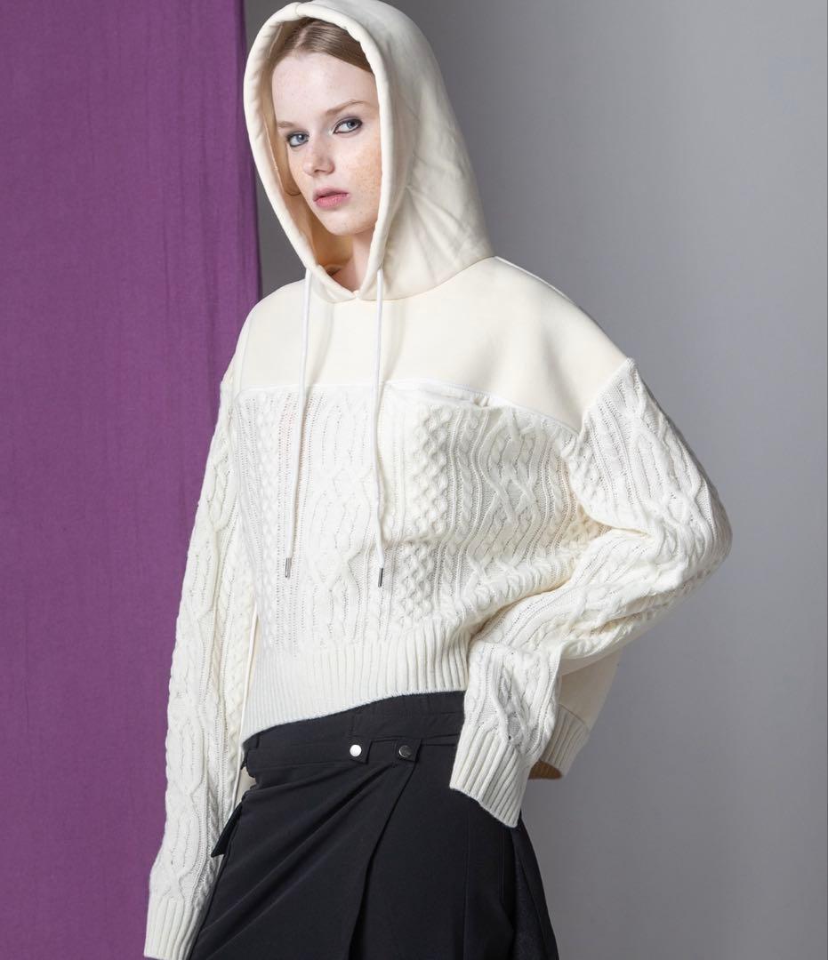 h*.様 【AULA AILA】3ファブリックケープルフーディ