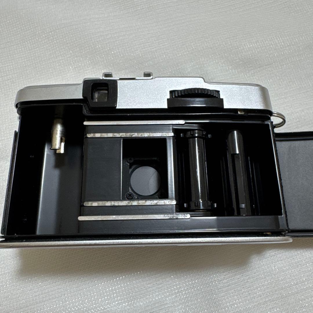 フィルムカメラ olympus ee3