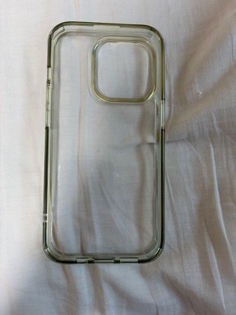 iPhone15 Pro 128G カラーホワイト初期化済み　透明ケース付き美品