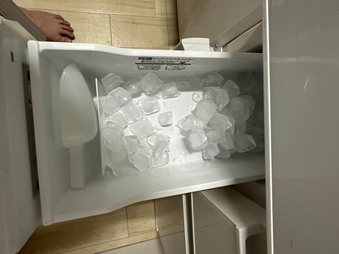 TOSHIBA 冷蔵庫 GR-P41GXV (EW) 2019年製