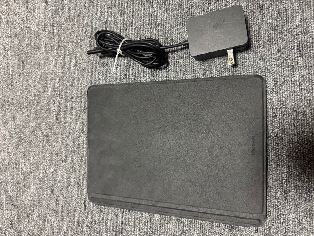 Microsoft Surface Go タイプカバー有 ほぼ未使用