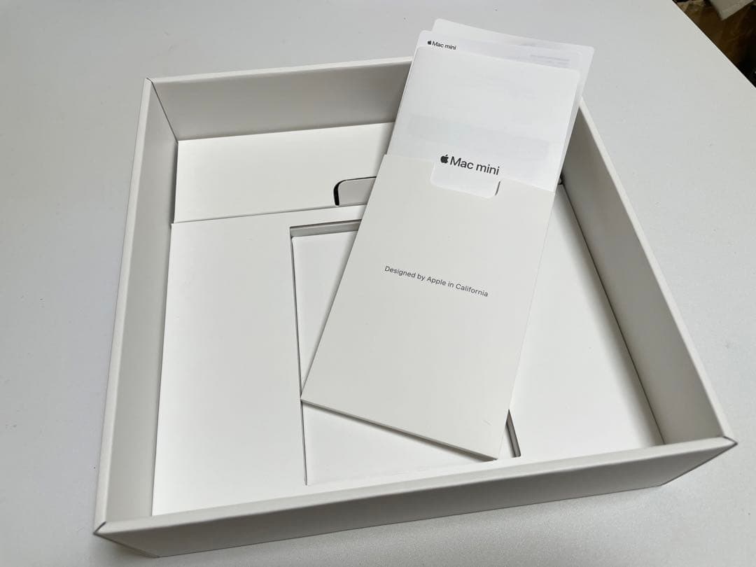 （美品・使用少）2018 Mac mini i5 8GB 512GB