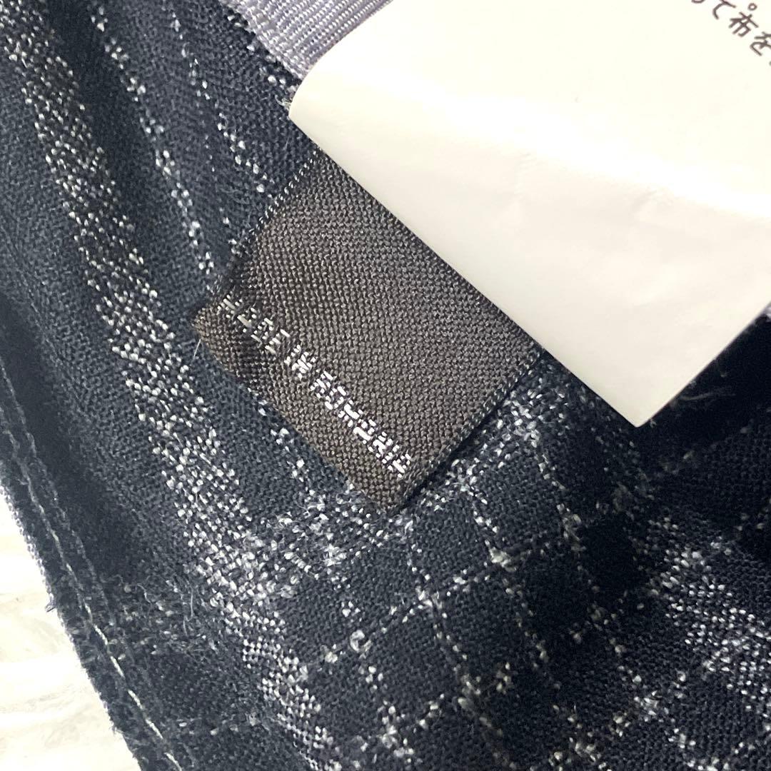 美品✨　PT01　スラックスパンツ　チェック柄　シルク混　46　ブラック