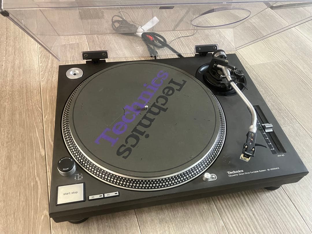 テクニクス　SL-1200 MK3 ターンテーブル　レコード
