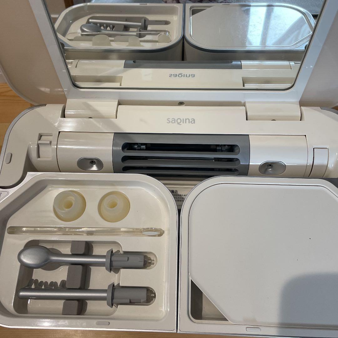 送料無料！サキナ　bijou 美顔器