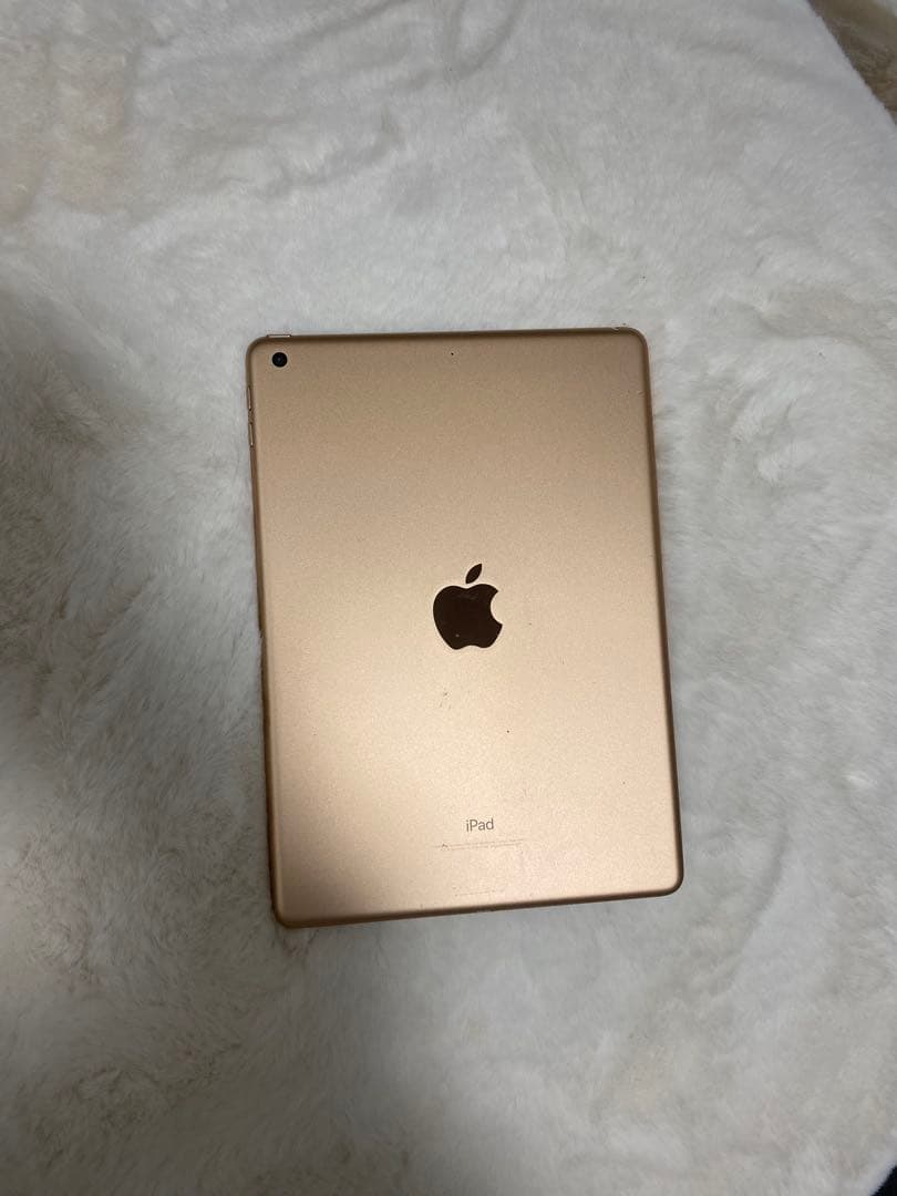 Apple iPad 第6世代 MRJP2J/A 17.7.10 128GB
