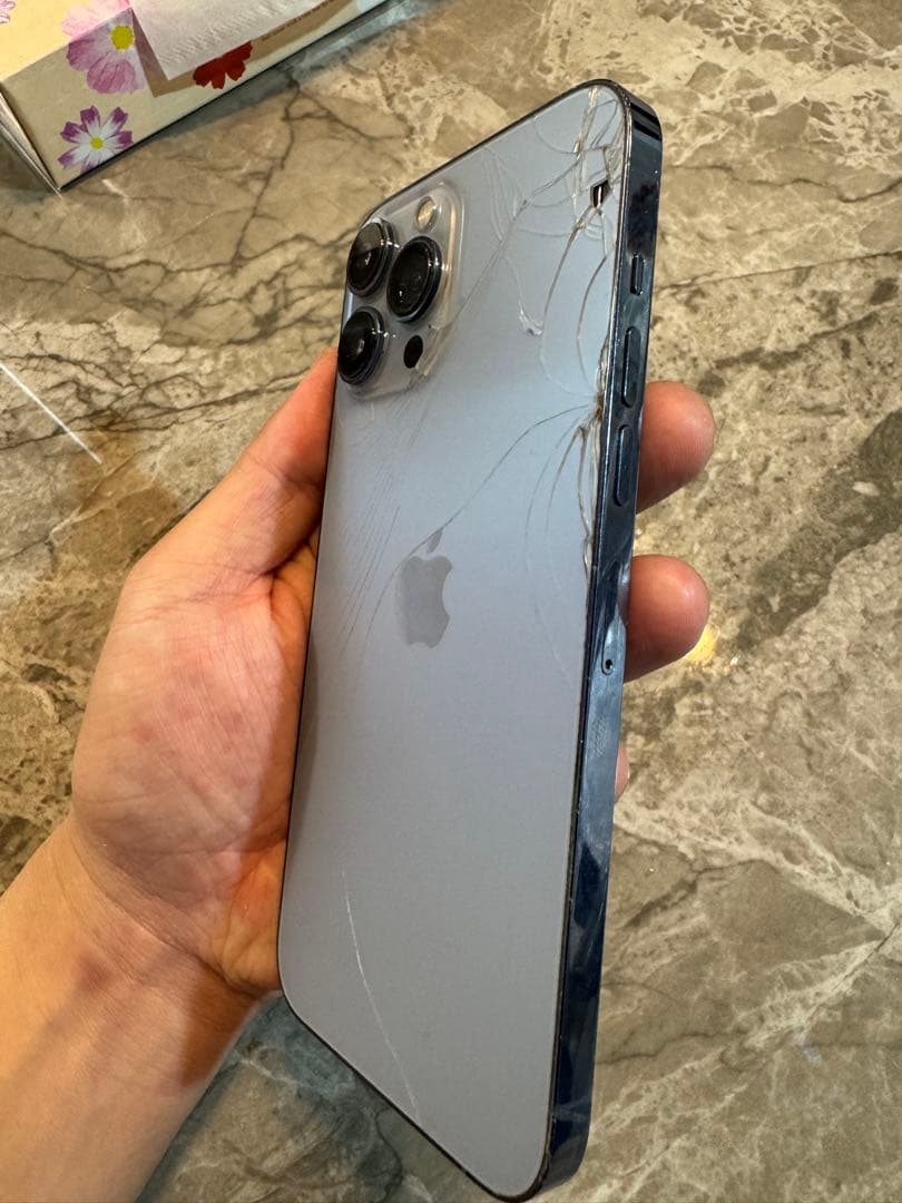 ［割れ有］Apple iPhone 13 Pro max 本体