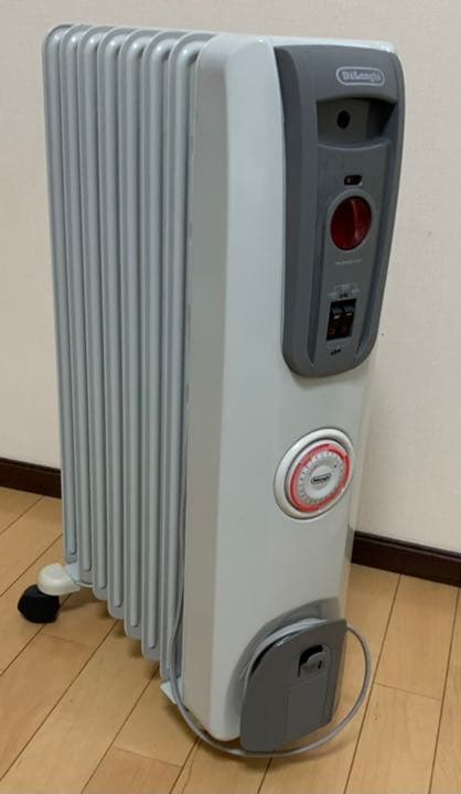 デロンギ オイルヒーターH770812EFS