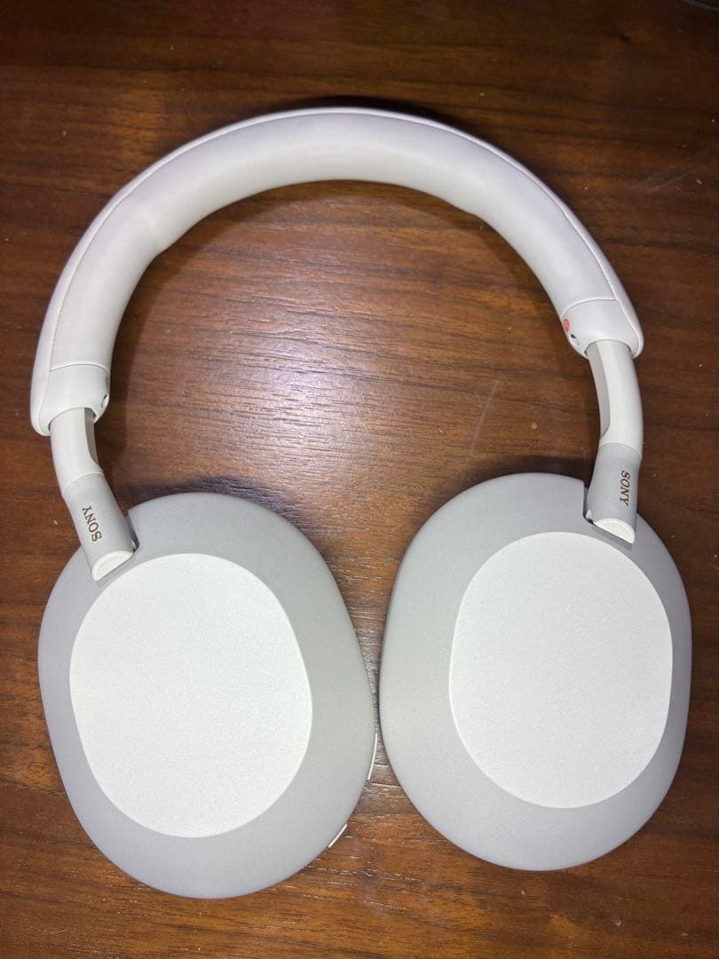 Sony WH-1000XM5 ホワイト 美品
