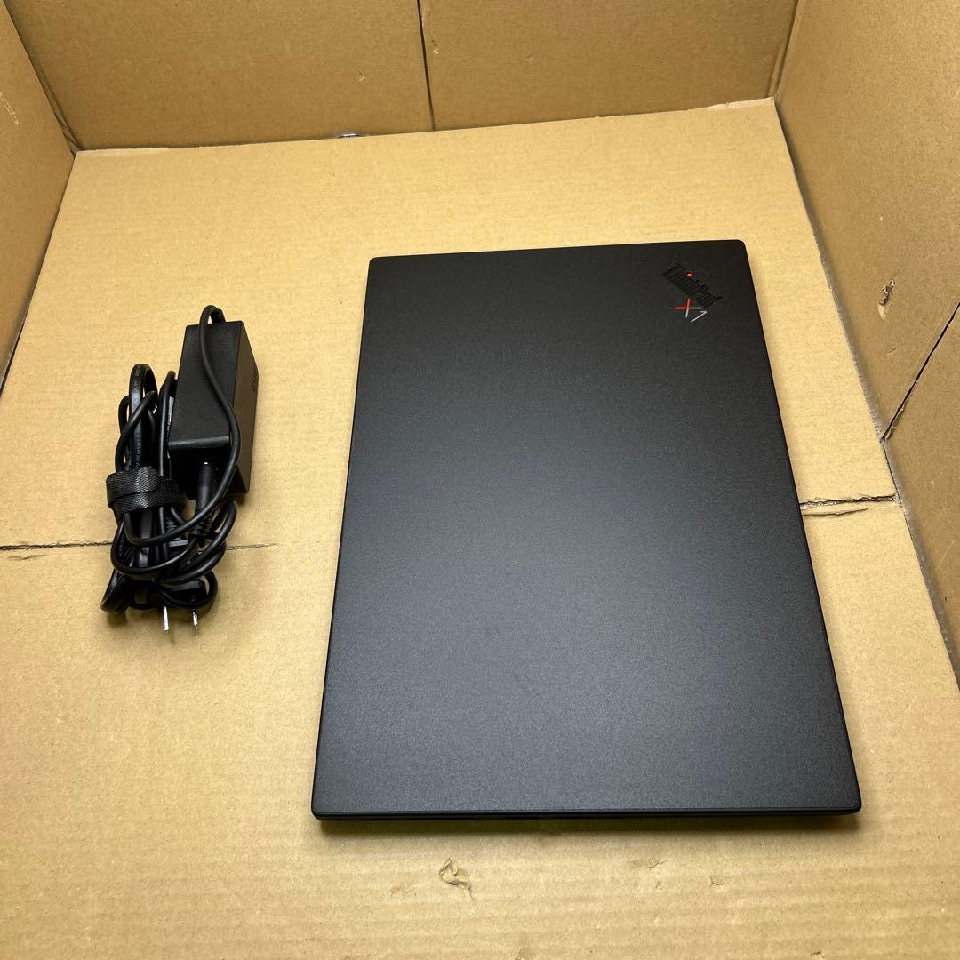 Windowsノート本体 ThinkPad X1 Carbon Gen8 16GB/512GB