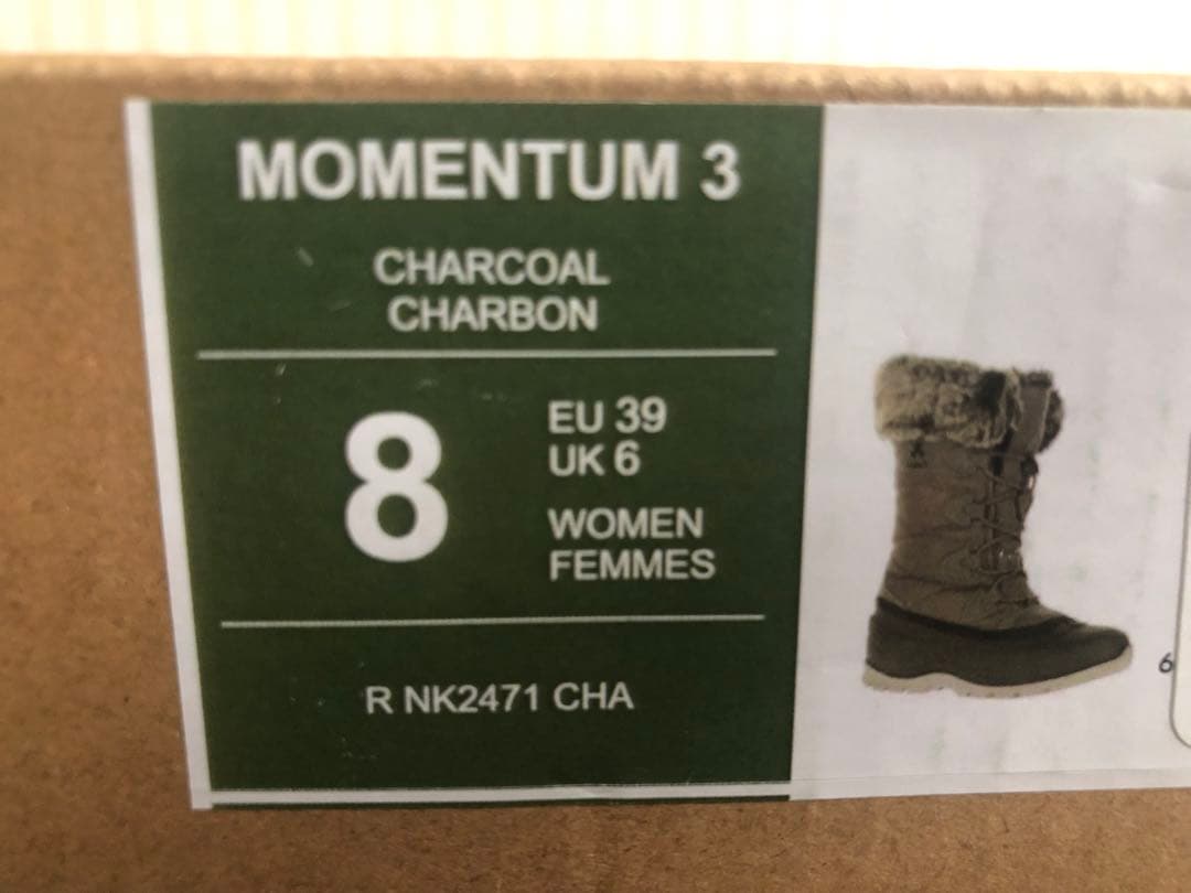 新品 未使用 カミック スノーブーツ モーメンタム3 25cm