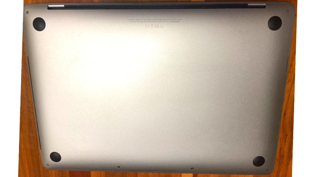 13インチMacBookPro シルバー 2.3G i7 32GB 2TB US