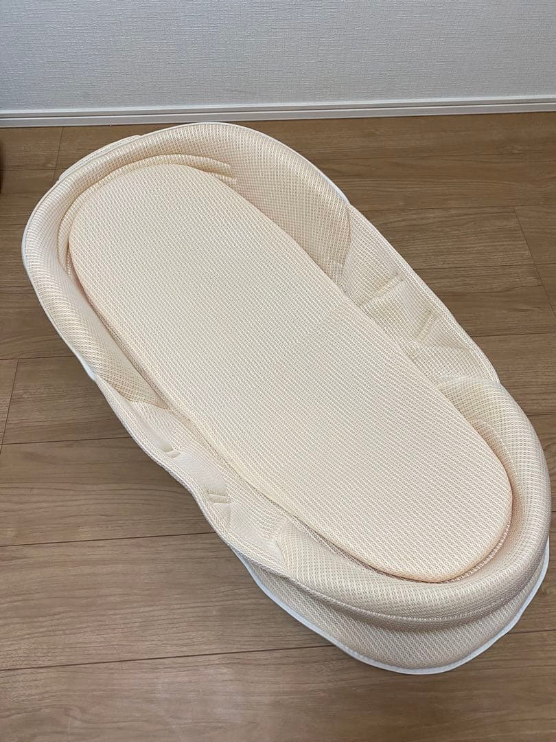 ネオママイズム　ベビーベッド　ベッドインベッド