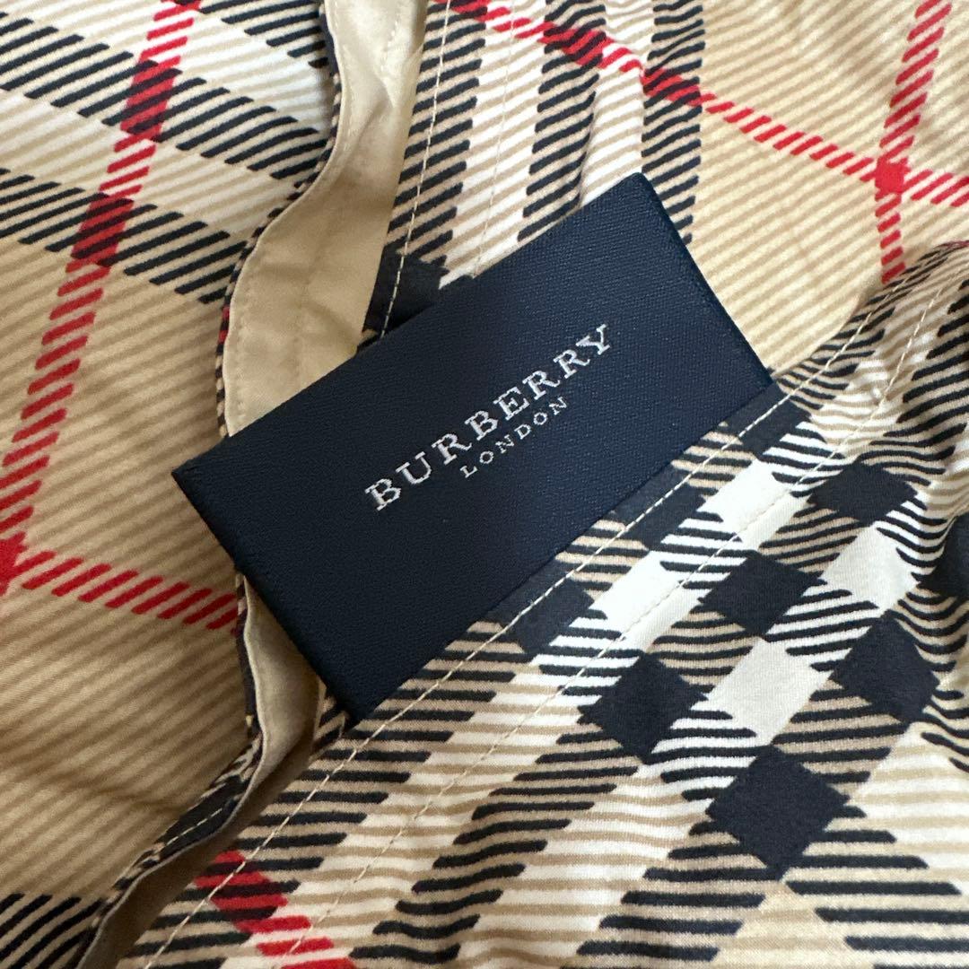 新品未使用　Burberry 羽毛肌掛けふとん　150×210cm シングル