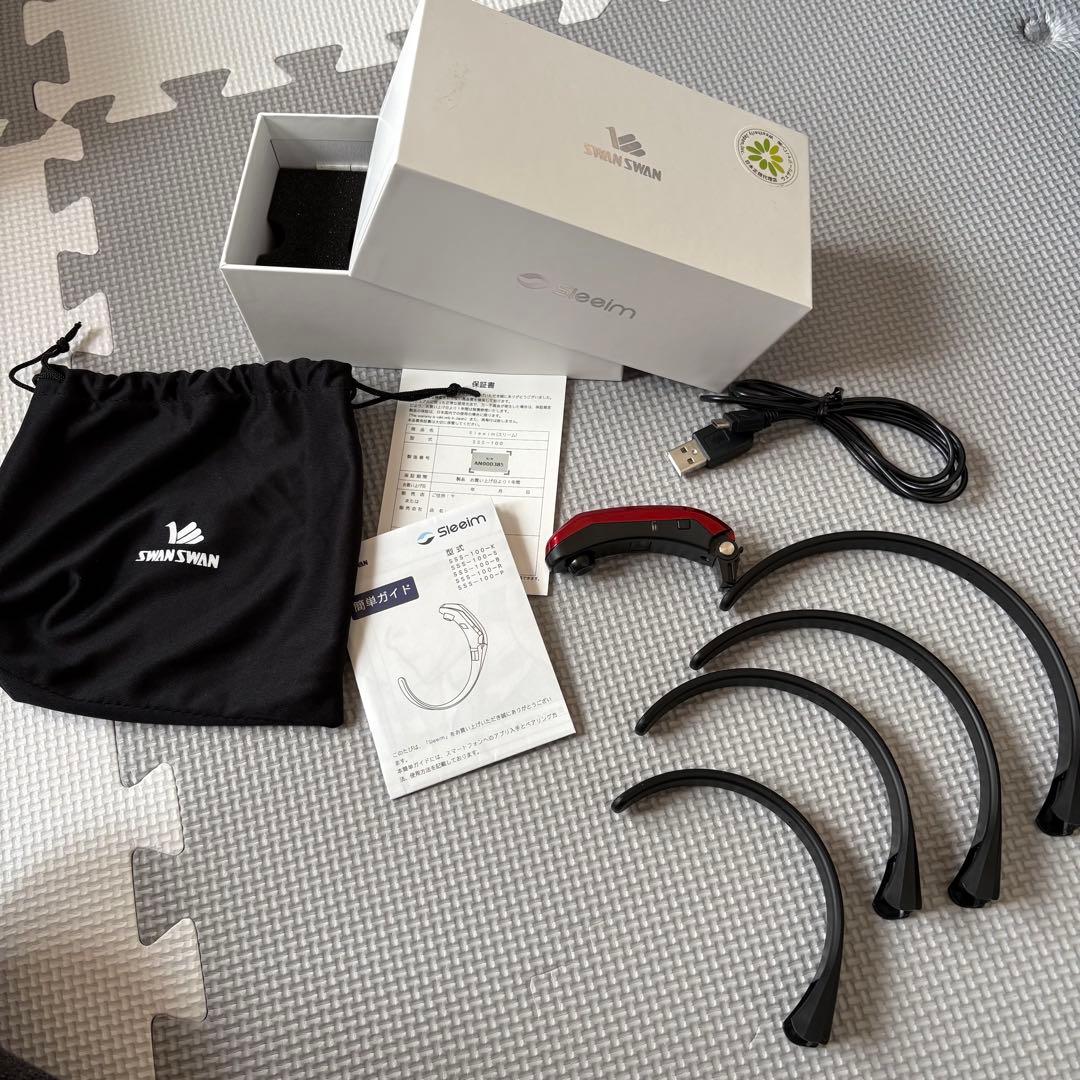 極美品　いびき対策グッズ　Sleem(スリーム) レッド SWAN SWAN