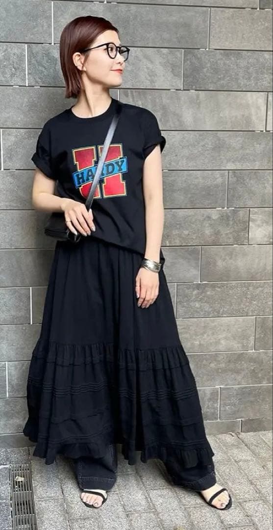 HARDY NOIR Hロゴ　Tシャツ