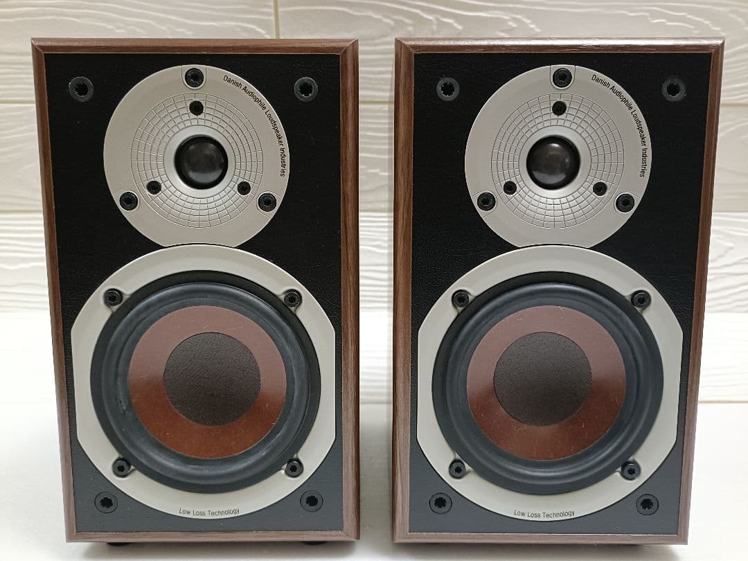 DALI SPEKTOR 1 ウォルナット ペア