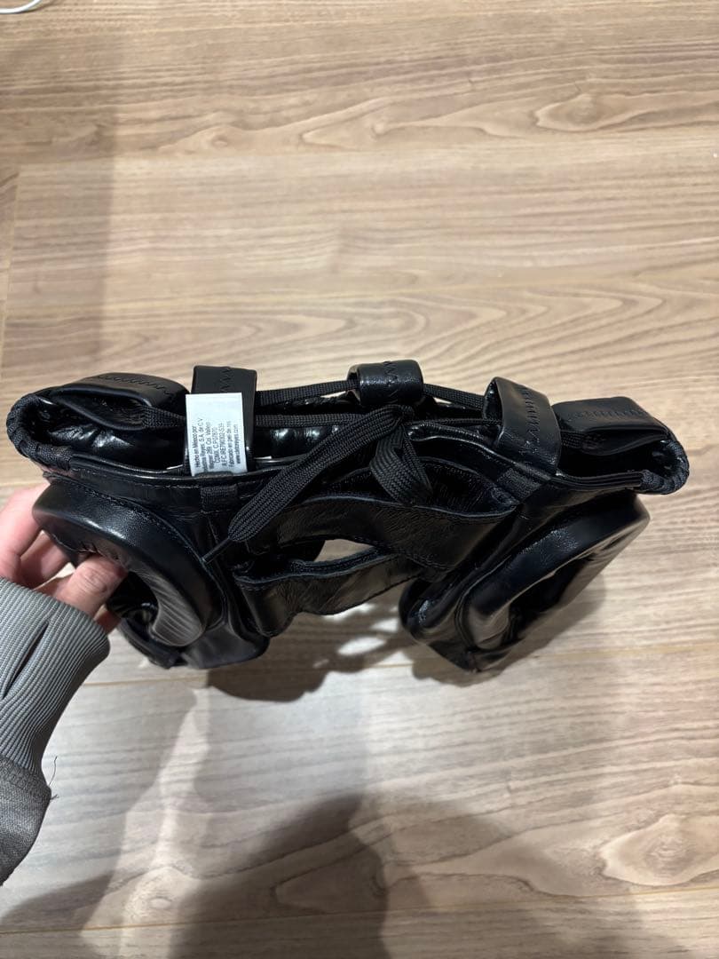 REYES プロフェッショナル ヘッドギア Mサイズ 黒